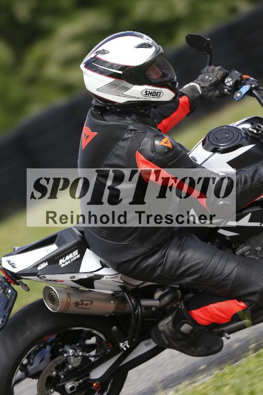 /15 13.05.2025 Max Racing ADR/Gruppe gruen/backside